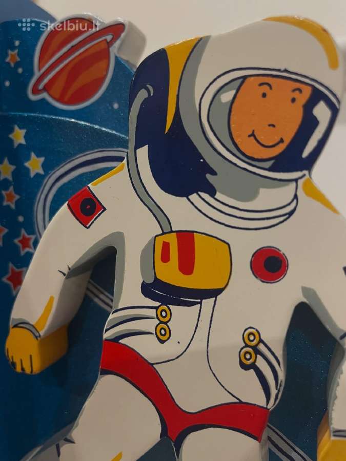 Vintage Astronaut and Rocket Scandinavian Bookends - nuotraukos Nr. 9