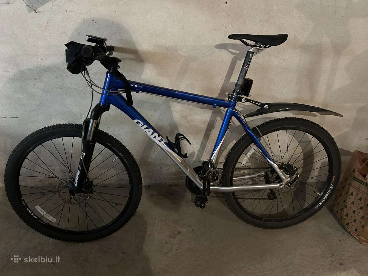 Giant xtc850 dviratis