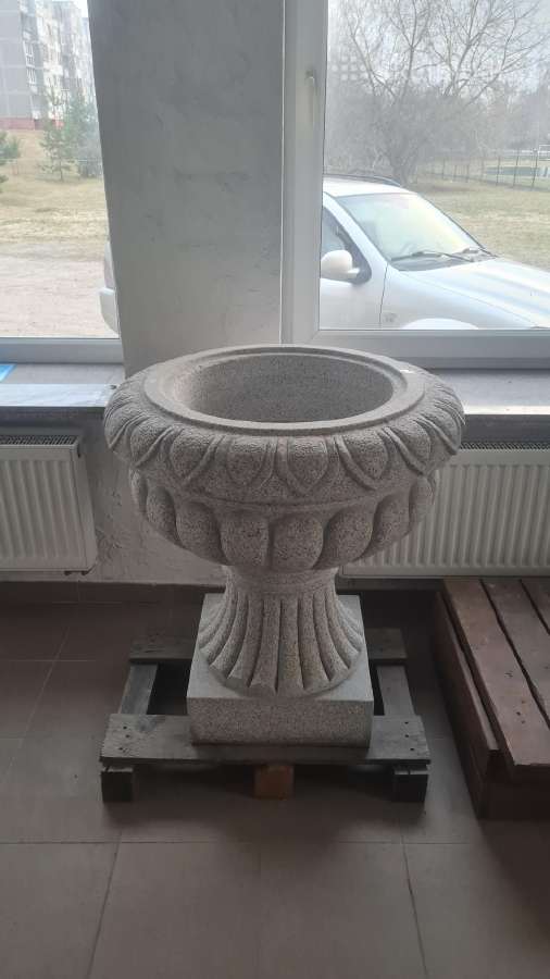 Didelis granito vazonas, vaza