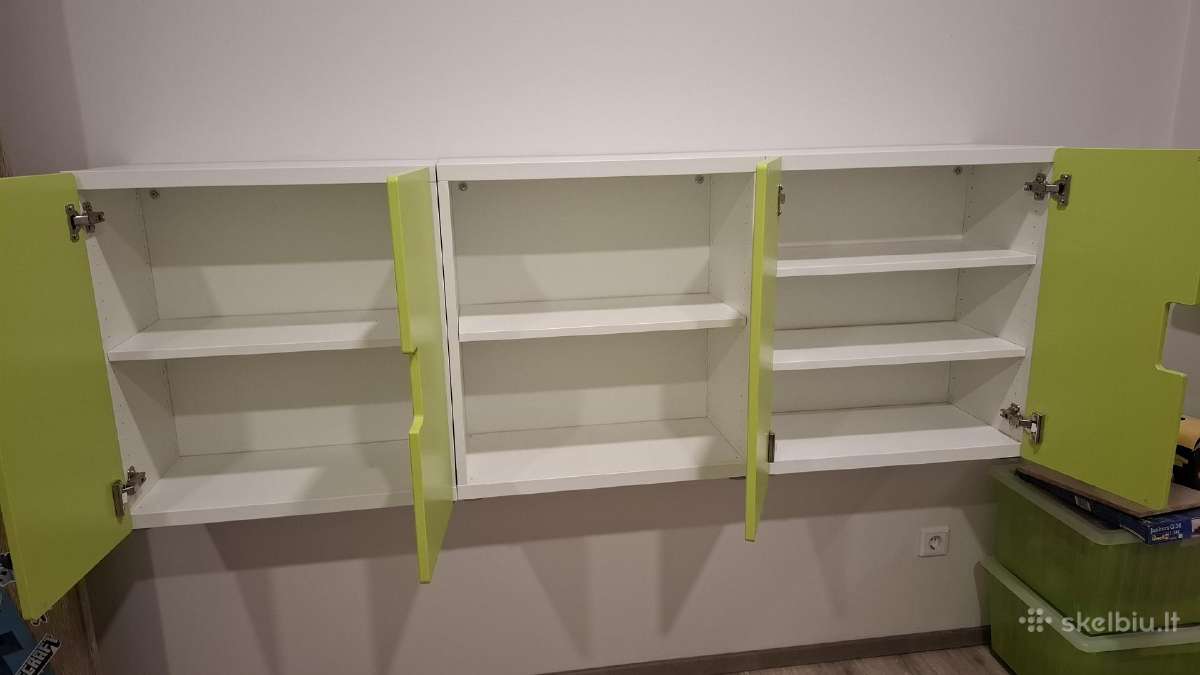 Ikea vaikiška spinta ir pakabinamos lentynos - nuotraukos Nr. 6