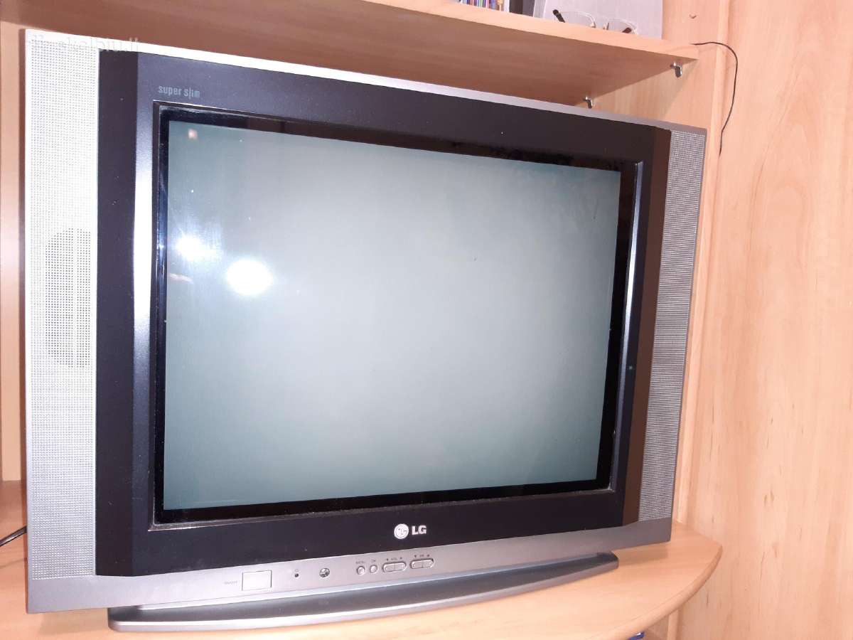 Super Slim kineskopinis televizorius LG