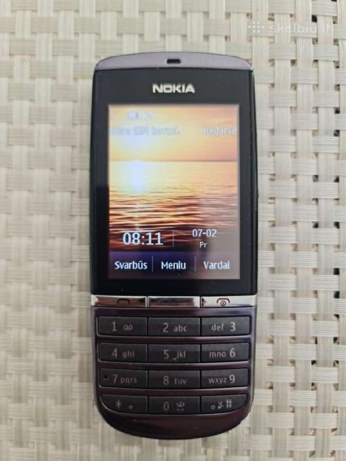 Nokia Asha 300(rm-781) su pakroveju. - nuotraukos Nr. 2