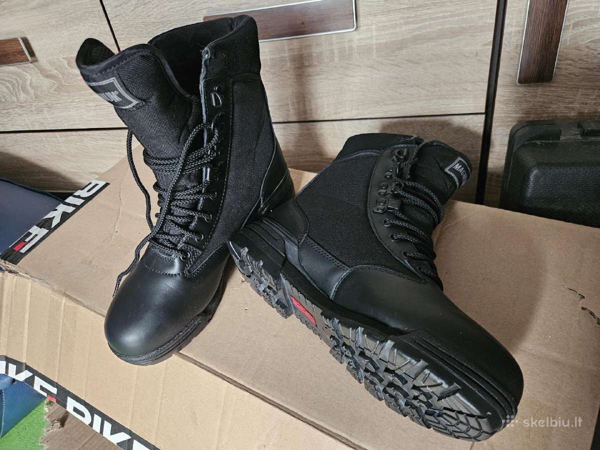 Magnum Classic Boots