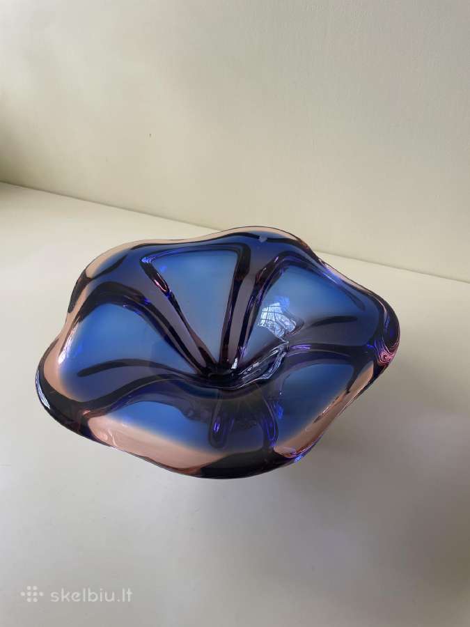 Vintage Czech Bohemia Art Glass dekoratyvinė vaza - nuotraukos Nr. 2