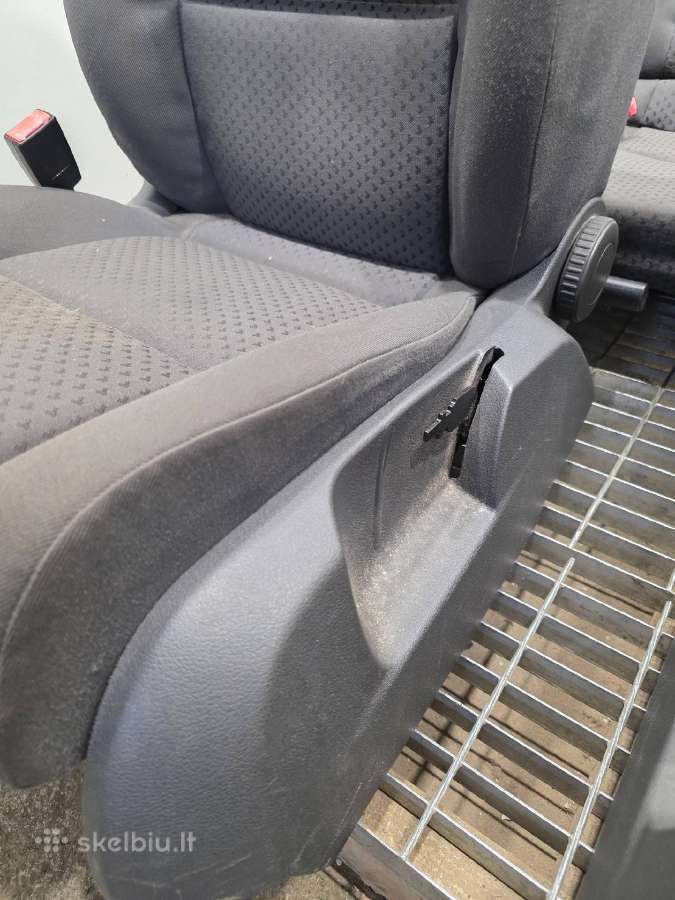 Volkswagen Touran salonas komplektas sėdynės - nuotraukos Nr. 4