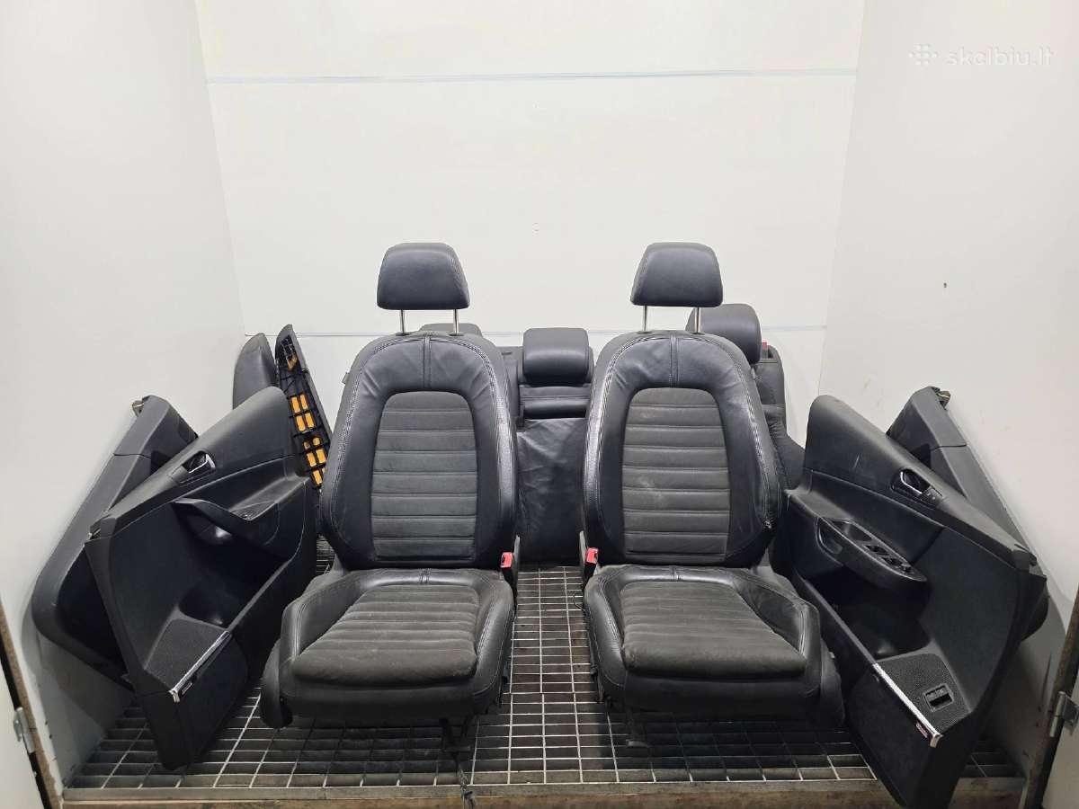 Volkswagen Passat B6 salonas komplektas sėdynės
