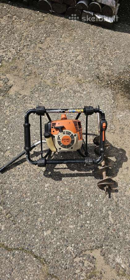 Žemės grąžtas Stihl Bt 121 su grąžtu