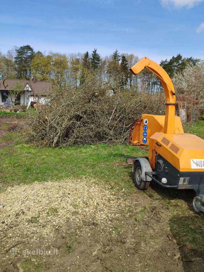 Kelmų frezavimas Šakų smulkintuvo nuoma - nuotraukos Nr. 20