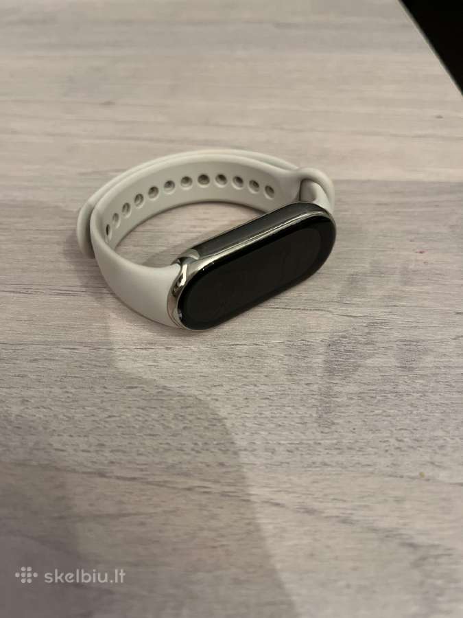 Xiaomi mi band 8