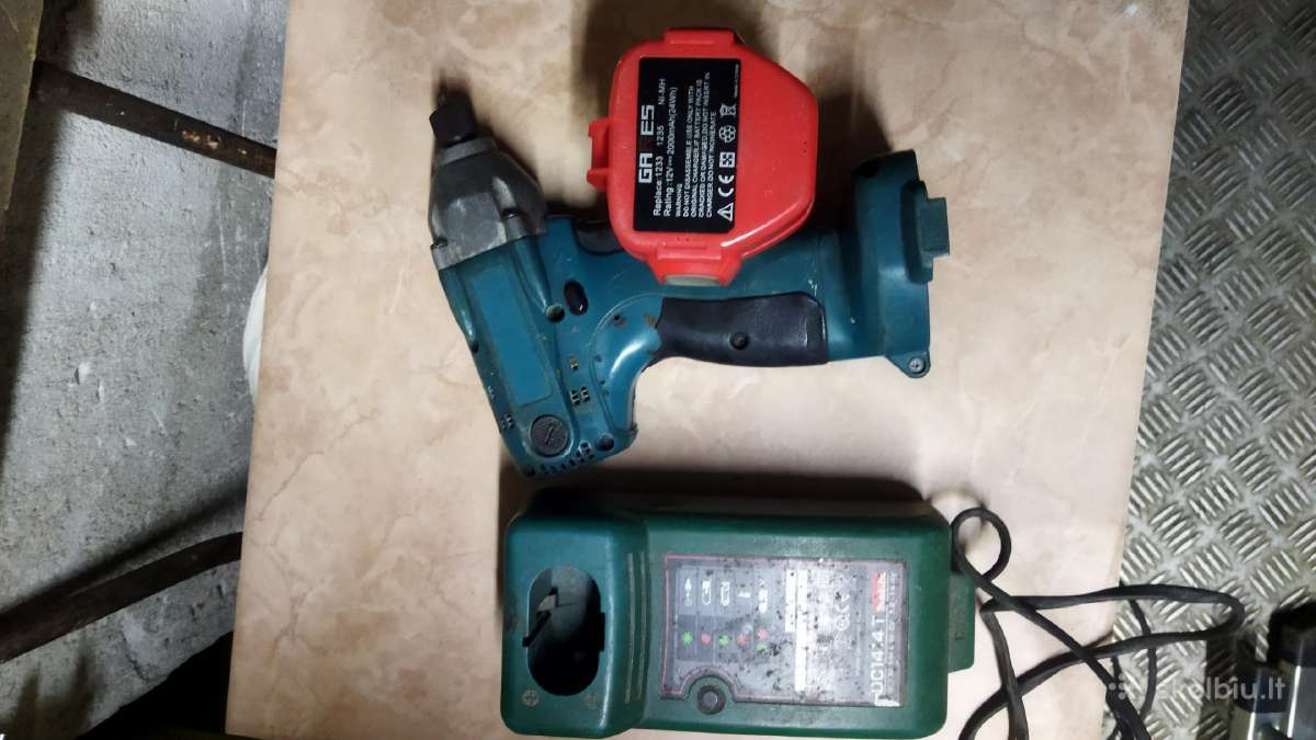 Makita smuginis s 12 v baterija 2ah mazai naudota - nuotraukos Nr. 2