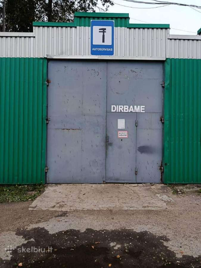 Metaliniai garažo vartai/durys