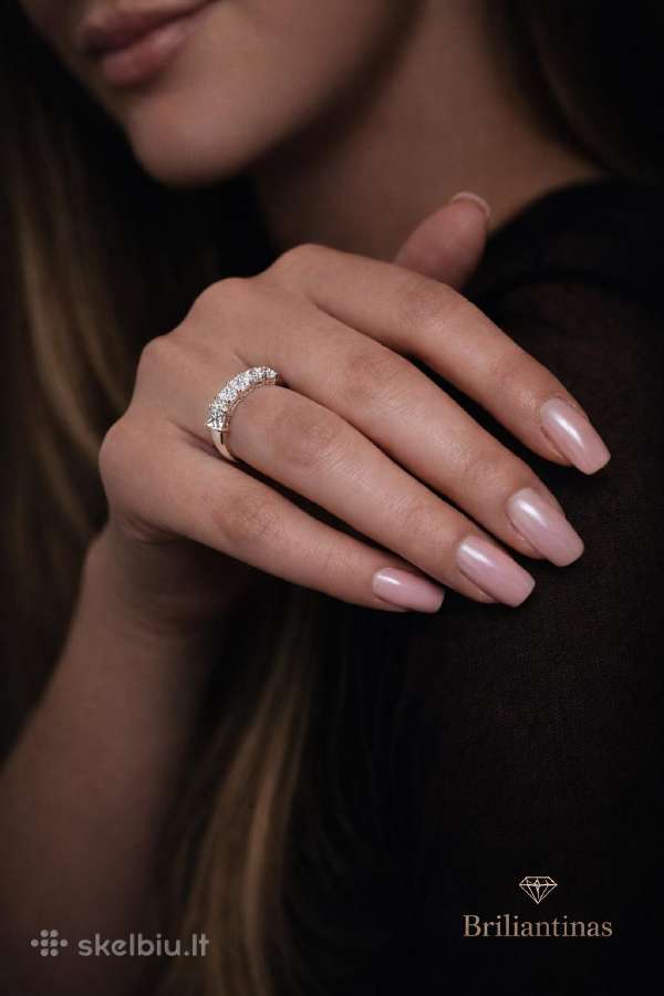 14k žiedas su sertifikuotais 2.05 ct. deimantais