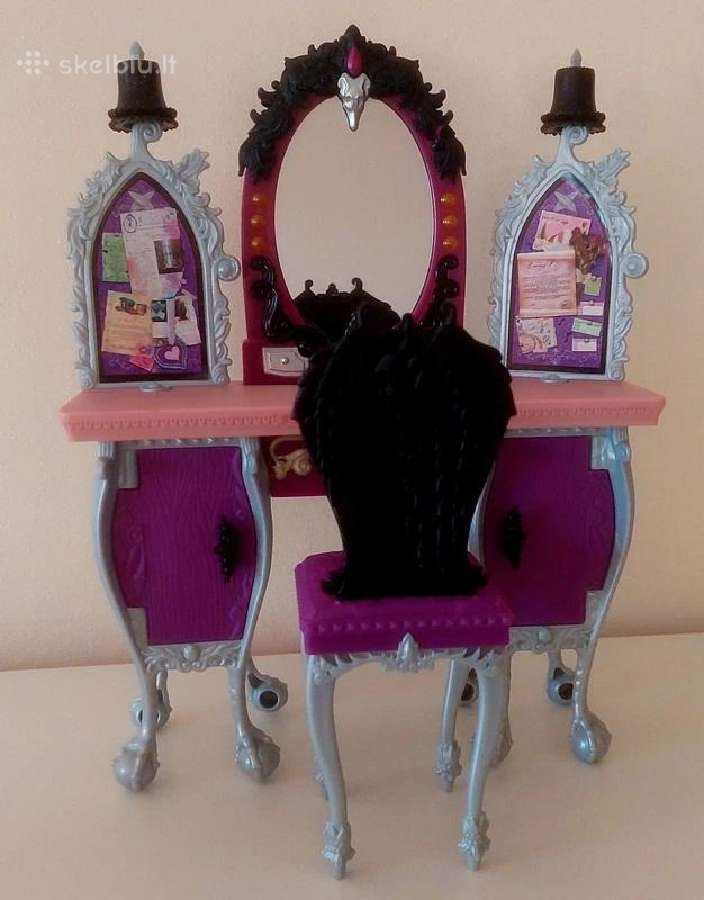 Monster High mašina, baldai, lėlės - nuotraukos Nr. 3