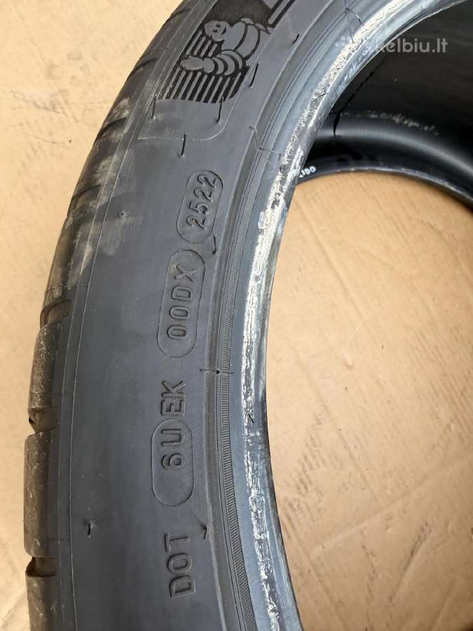 Pirelli Pzero 245/35//20 Zr N0 - nuotraukos Nr. 3