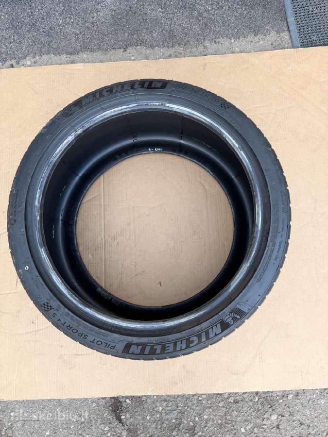 Pirelli Pzero 245/35//20 Zr N0 - nuotraukos Nr. 5