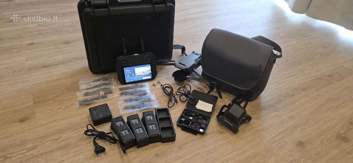Dji Mavic 3 Pro Fly More Combo + RC Pro Contoller