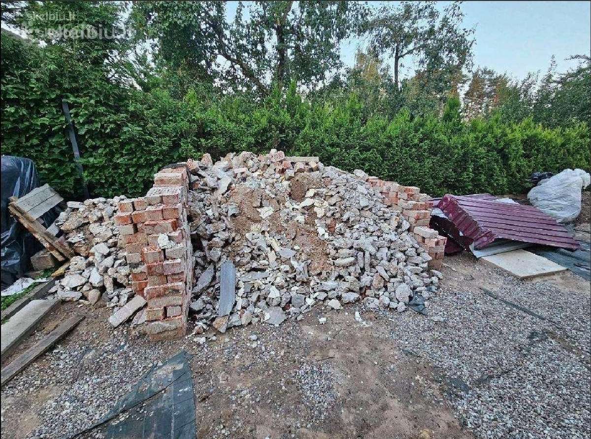 Dovanojame grūzą maišuose ir žvyrą