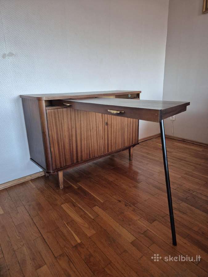 Midcentury komoda ir indauja - nuotraukos Nr. 2