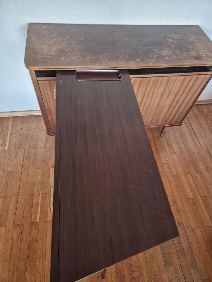 Midcentury komoda ir indauja - nuotraukos Nr. 3