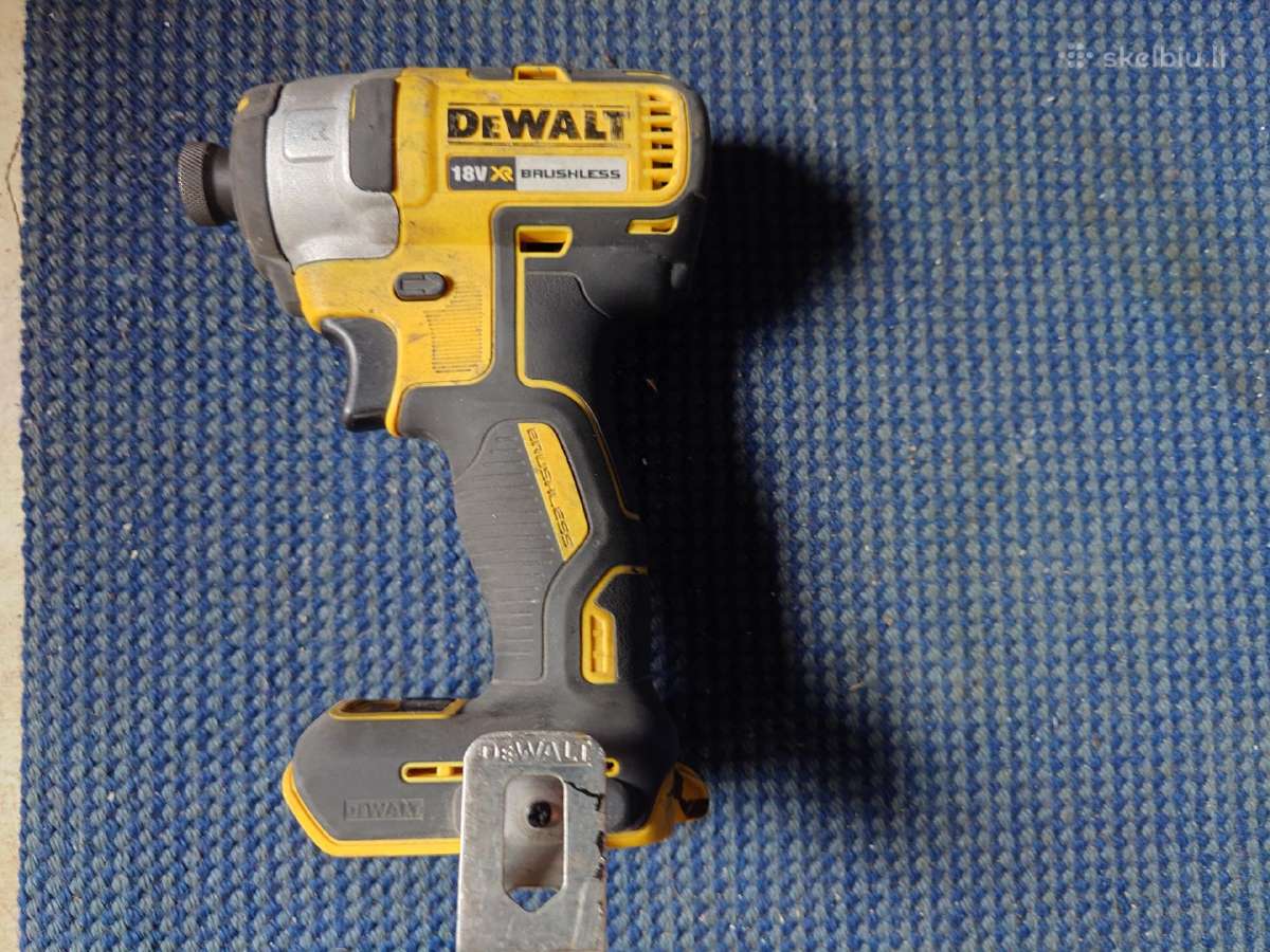 Dewalt impaktas dcf887.