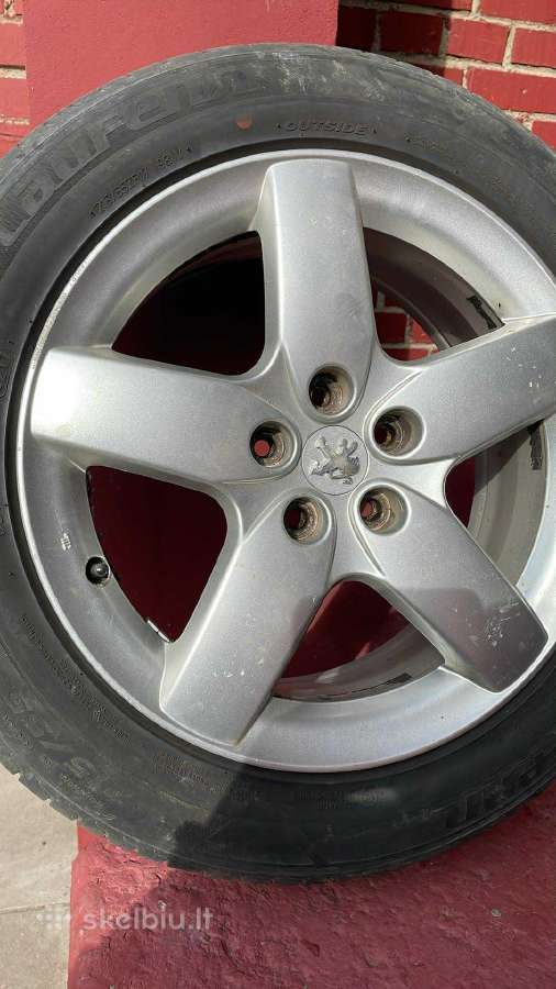 Ratlankiai r17 su padangom peugeot