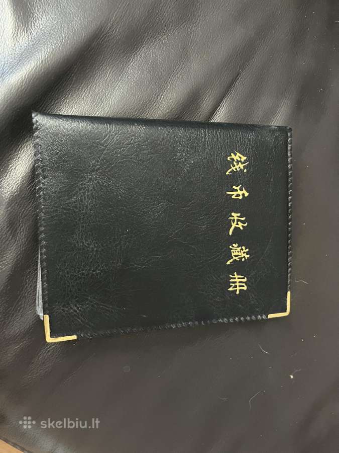 Monetos su albumu