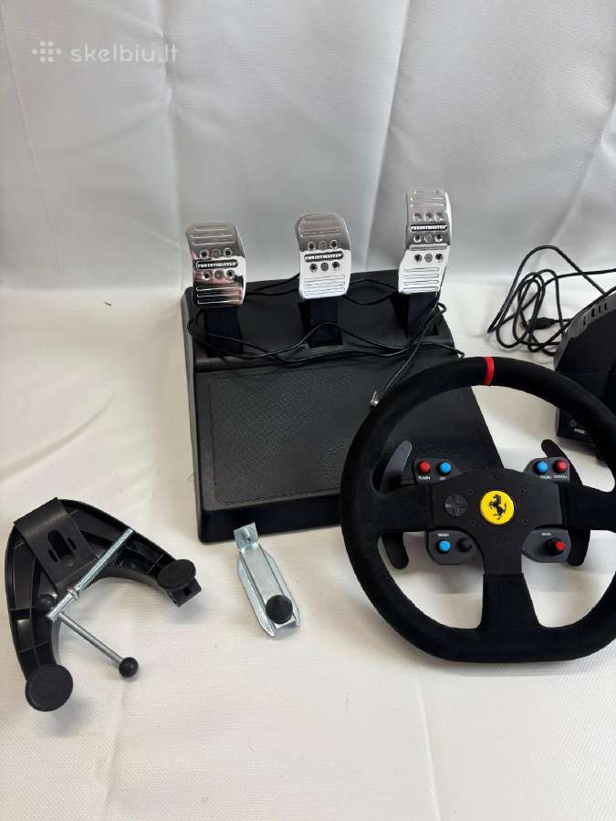 Thrustmaster T300 Ferrari Integral Alcantara - nuotraukos Nr. 2