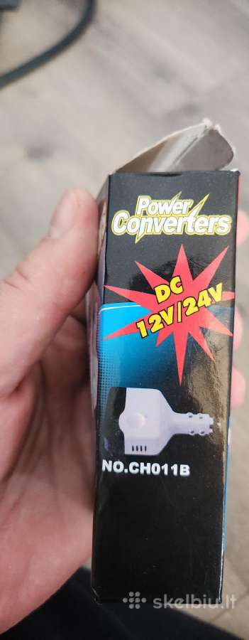 Automobilinis lizdas nuo 12,24v - nuotraukos Nr. 4