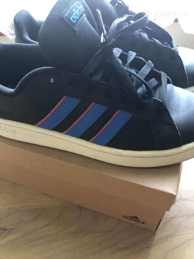 Parduodu naujus adidas batus