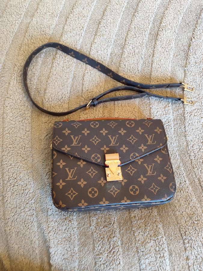 Louis Vuitton rankinė