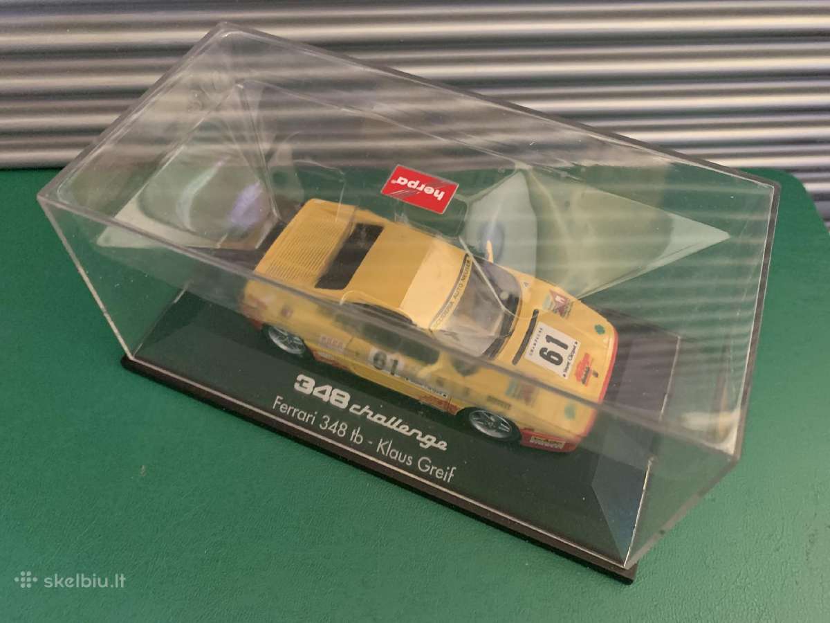 Ferrari 1/43