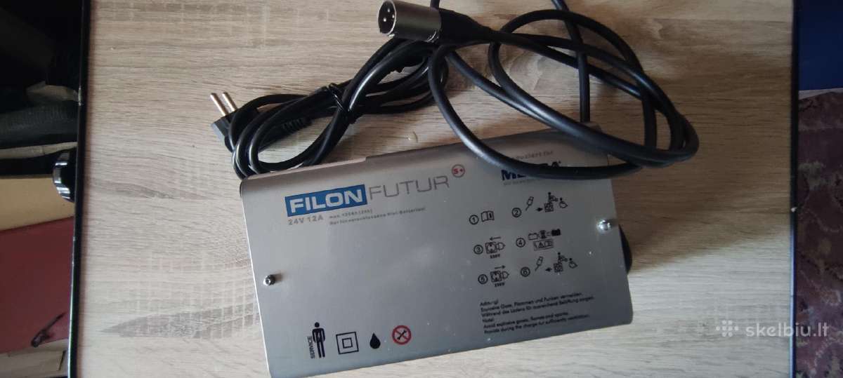 Automatinis pakrovėjas (įkroviklis) 24v/12a