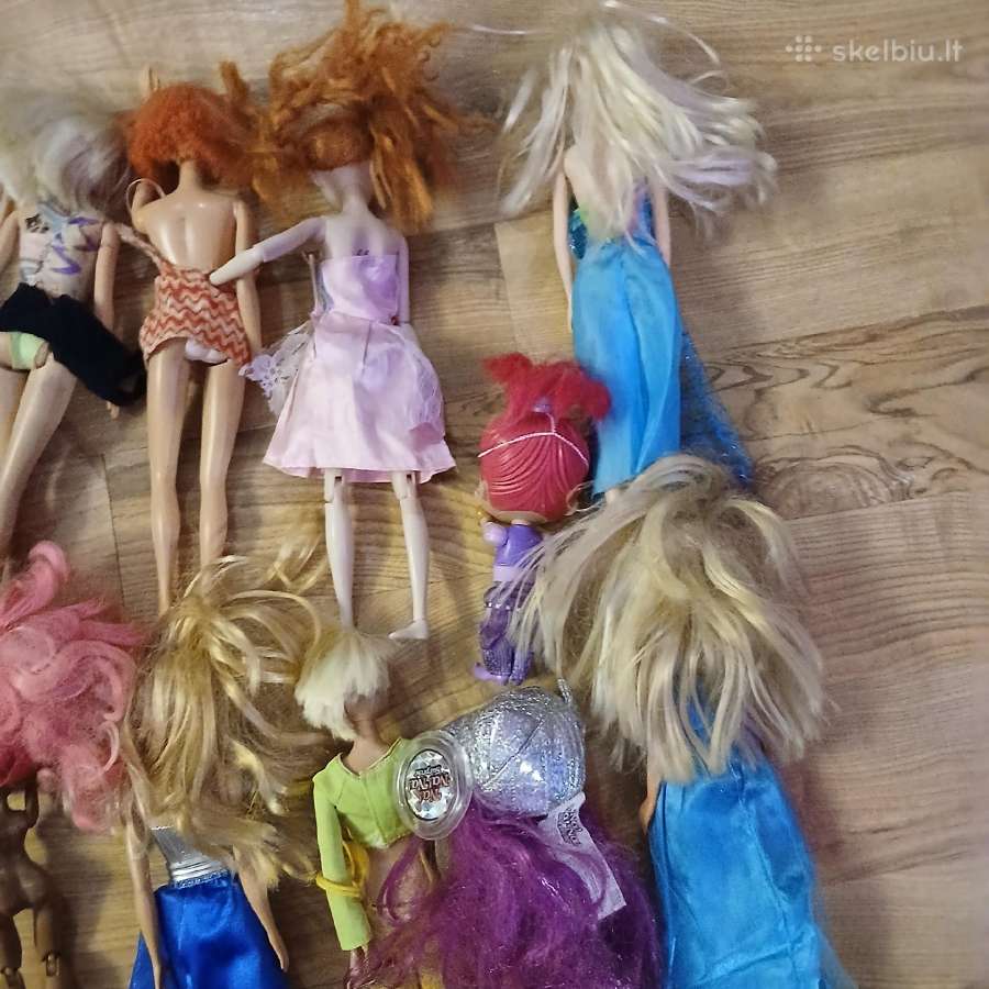 11vnt įvairių barbiu - nuotraukos Nr. 9