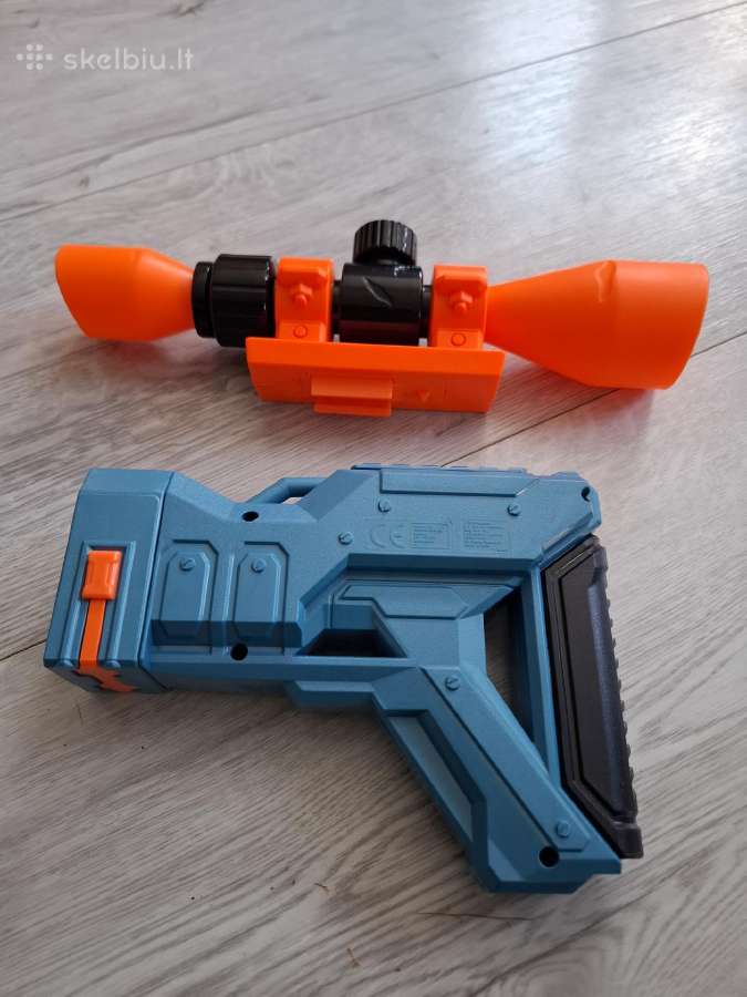 Nerf priedai ir minecraft arbaletas