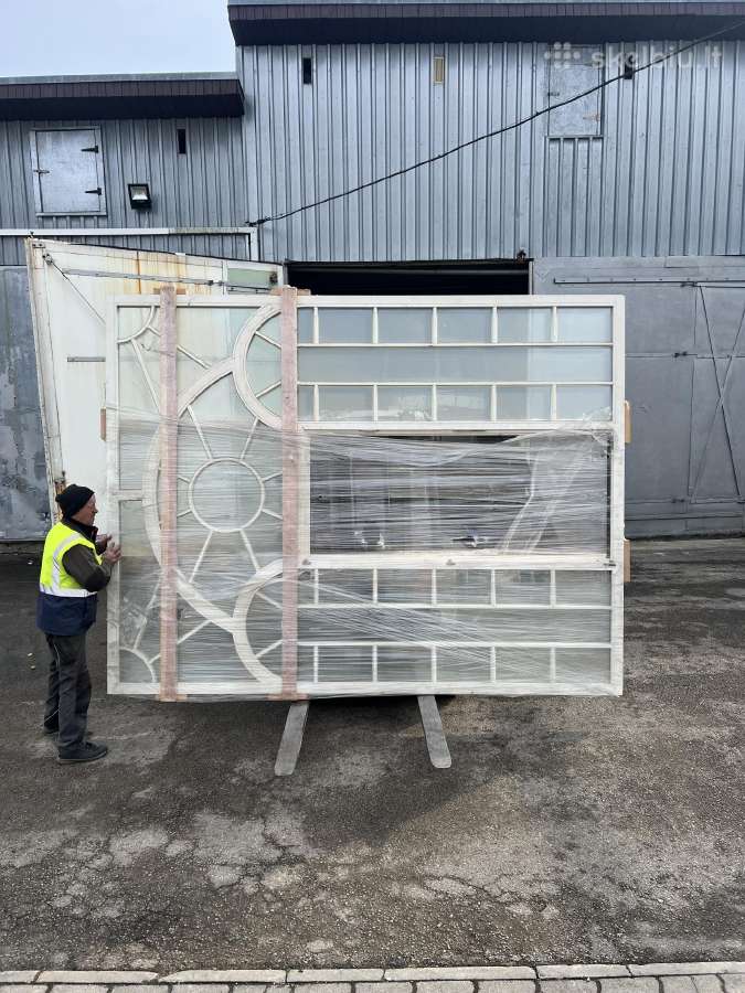 Mediniai langai 2vnt 2,77 x 3,59 m