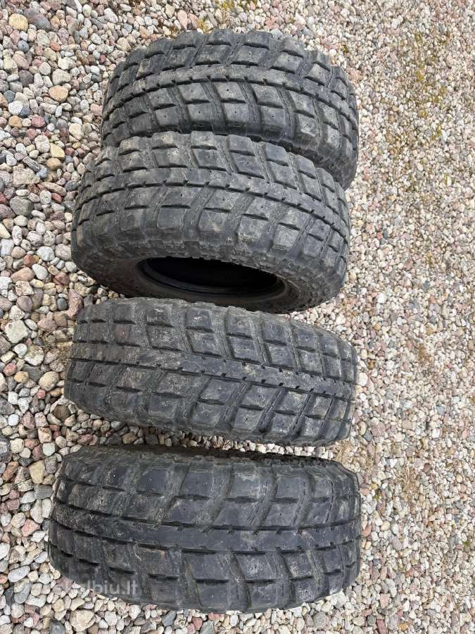 Padangos Silverstone 285/75 R16