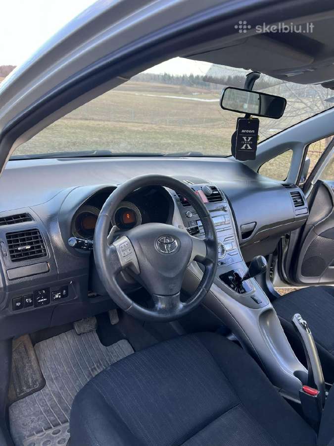 Parduodame Toyota Auris - nuotraukos Nr. 7