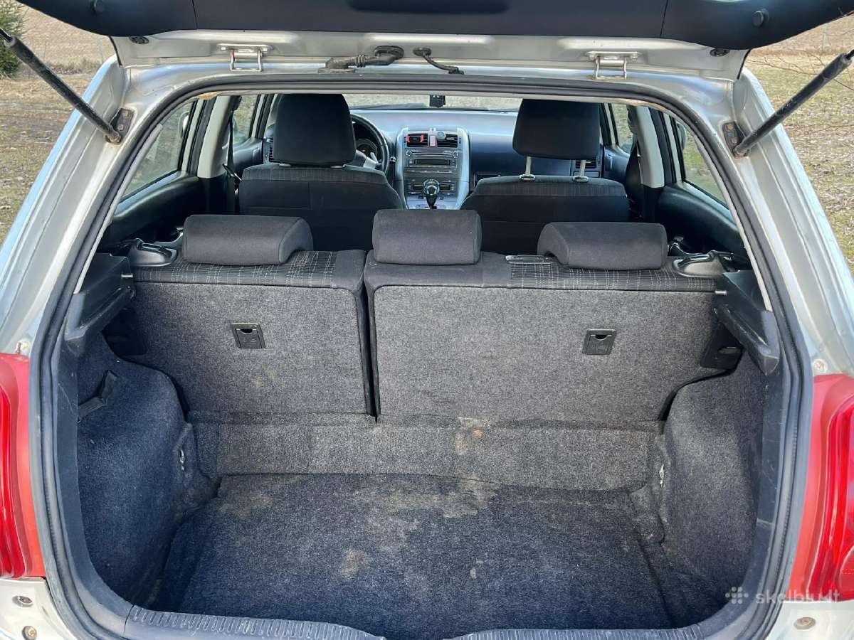 Parduodame Toyota Auris - nuotraukos Nr. 13