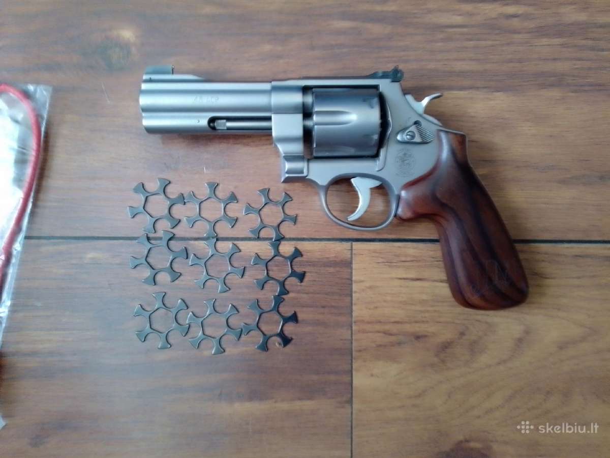 Parduodu S&w 625jm