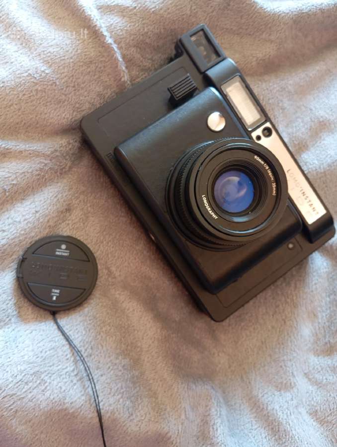 Lomography Lomo'instant Wide Camera Black Edition