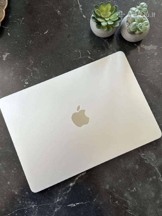 Apple MacBook Air 13,6 M3 (2024) - nuotraukos Nr. 2
