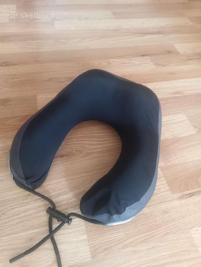Kelioninė kaklo pagalvė