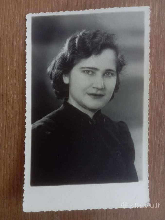 Merginos fotografija Frido Atelje
