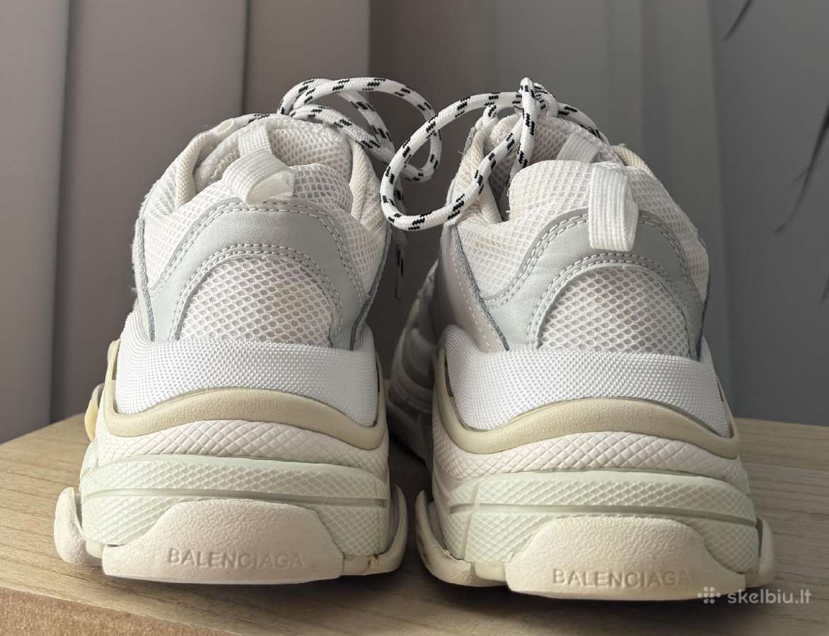 Nešioti Balenciaga Triple S kedai moterims - nuotraukos Nr. 5