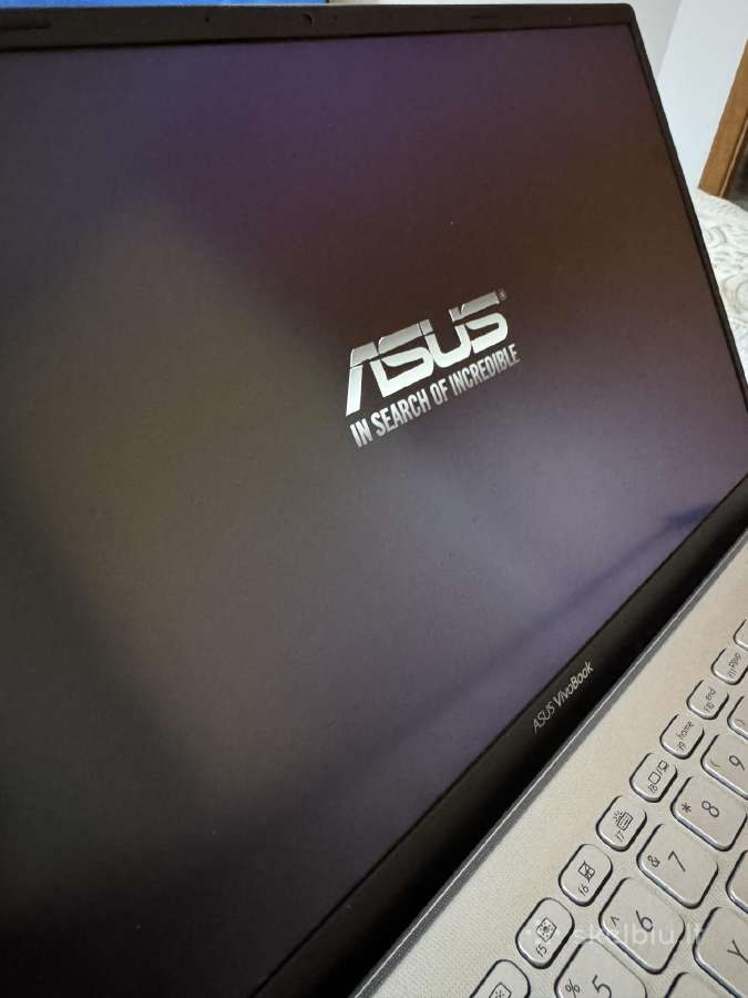 Asus Vivobook 15 - nuotraukos Nr. 6