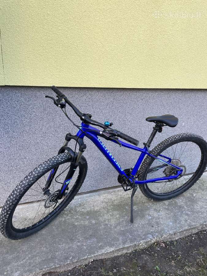 Parduodamas kalnų dviratis