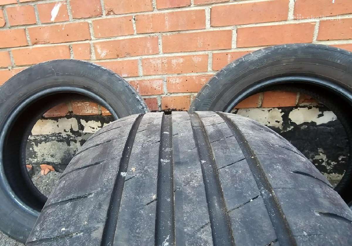 Good Year Efficient Grip Performanc 205/60r16 4vnt