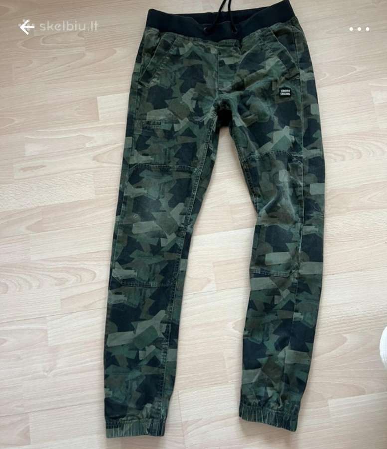 Cropp camo jogger kamuflezines kelnės streetwear