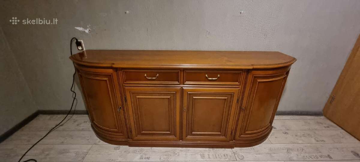 Medinė komoda - 208x52x86