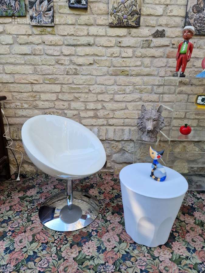 Vintažinis taurės formos "Saturno" fotelis - nuotraukos Nr. 6